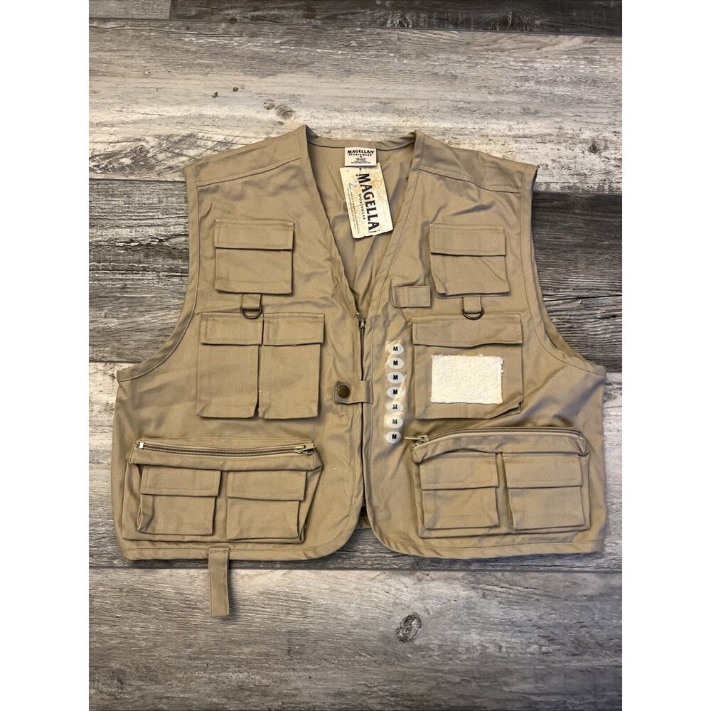 Magellan Sportswear Fly Fishing Vest Khaki Medium NWT